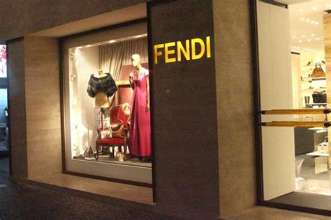 fendi napoli negozio|fendi official website.